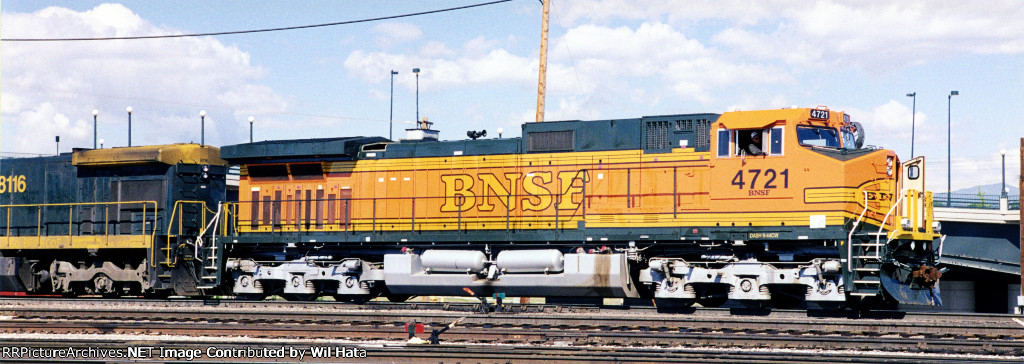 BNSF C44-9W 4721